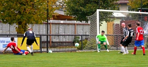 muži A KP TJ Červený Kostelec - FK Jaroměř, 5.11.2017, foto: Václav Mlejnek